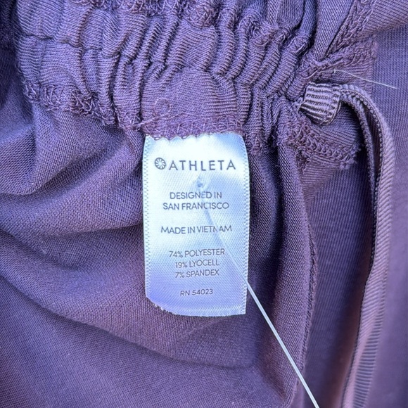 Athleta Women's Purple Ruched Athletic Top Blouse with Long Sleeves Size Small - Picture 7 of 7